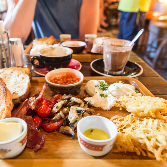 Four Strategies to Handle Large Meals with Ease